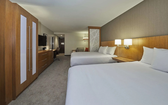 Hyatt Place Eugene / Oakway Center