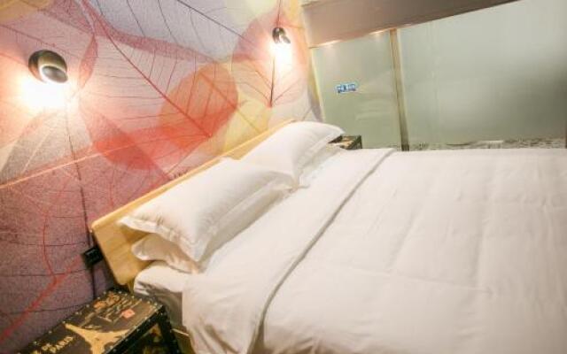 Yueming Siji 3D Cinema Hotel