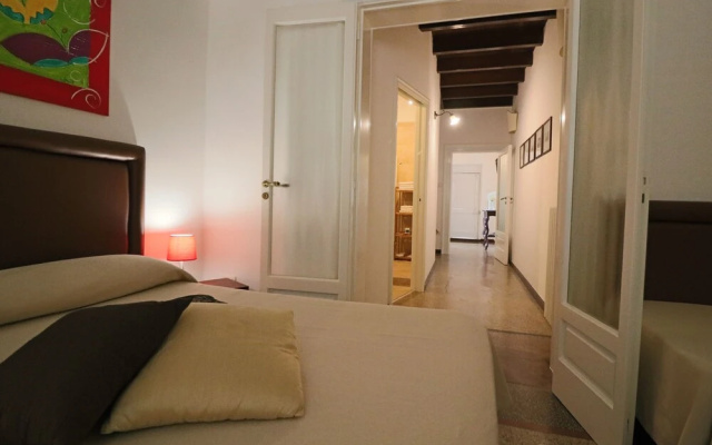 Palazzo De Tomasi B&B