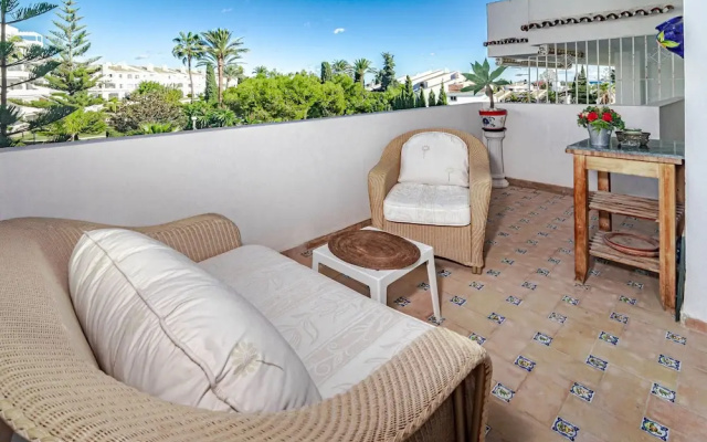 Rg325 - Great 2 Bed Apt, Close to Puerto Banus