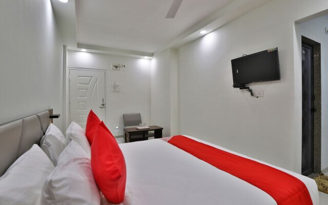 Crystal Service Apartments By OYO Rooms