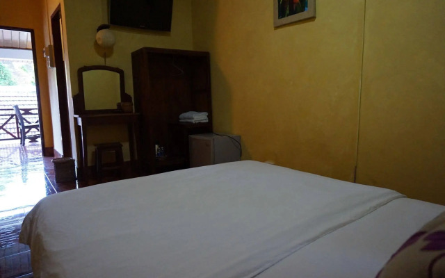 Mani Home Guesthouse