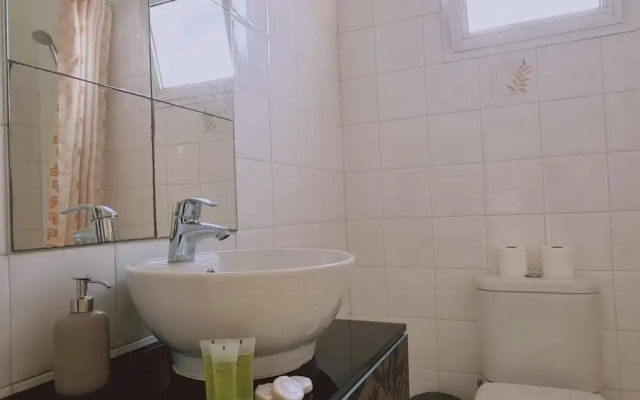 99 LIM - Stay Almeria Apartment