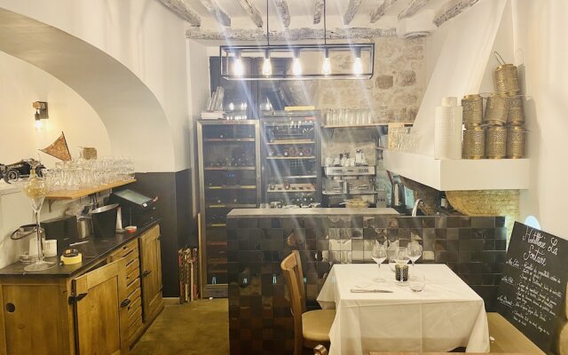 Hostellerie la Fontaine