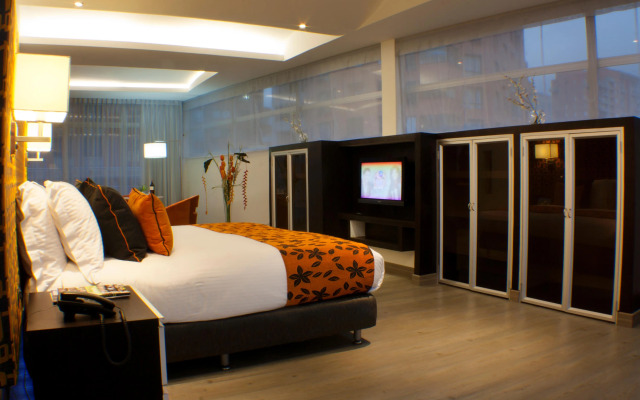 Hotel City Bog Expo Museo