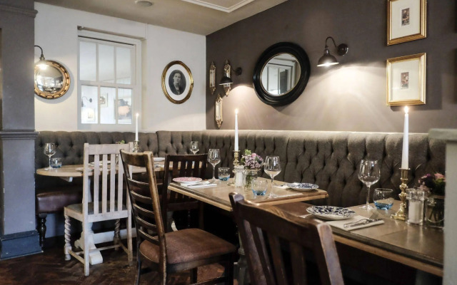 The Swan Hotel