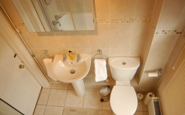 Wellsway House - Stylish Townhouse