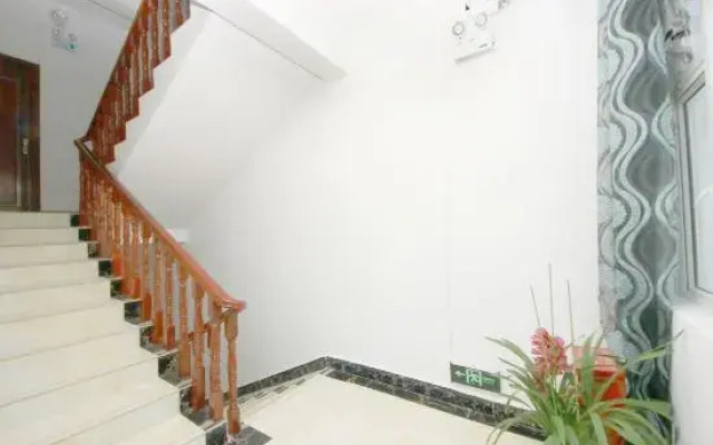 Mengjie Hostel