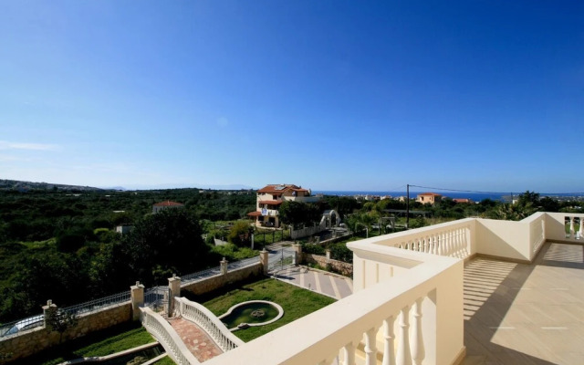 Luxurious Villa Anthi