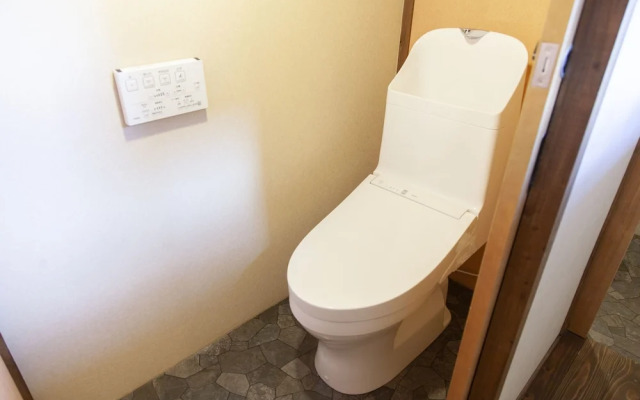 Fukuoka Guesthouse SHIP - Hostel