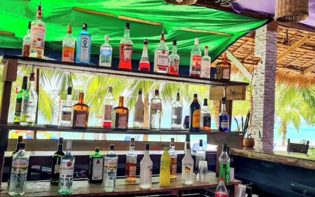 Koh Rong Beach Hostel and Bungalow