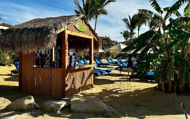 4BD Diamante: Private Pool w/ a Huge Balcony