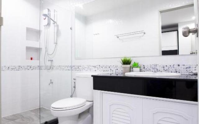 Number 4 Apartment