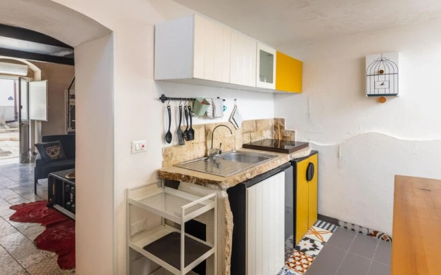 Casa Nostra in Noto With 1 Bedrooms and 1 Bathrooms
