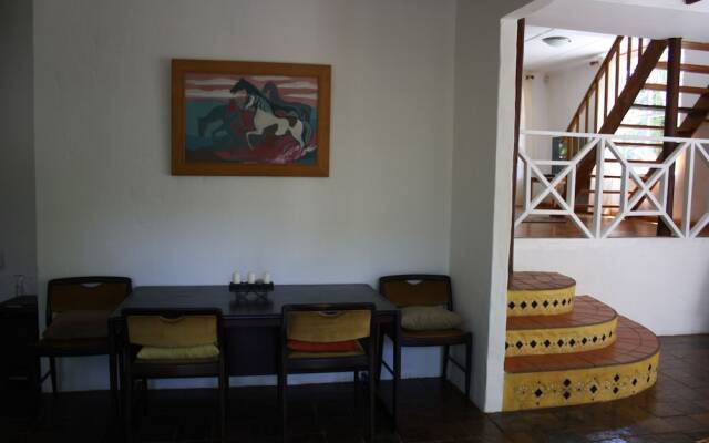 Zen Too Holiday House