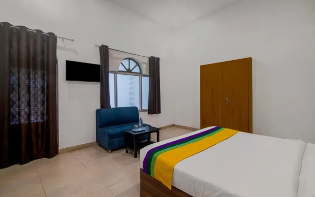 Itsy Hotels Om Pushp Residency