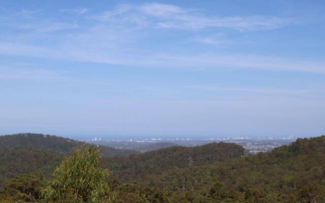 Hilltop on Tamborine