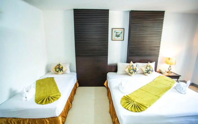 Patong Sino House