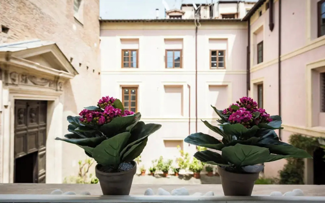 Foro Romano Luxury Flat