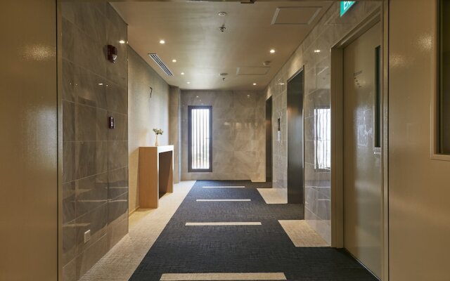 Wishton Hotel Yangon