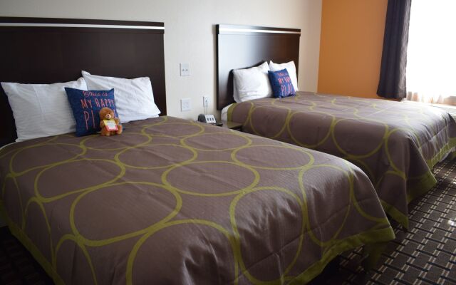 Texas Bungalows Hotel and Suites Austin