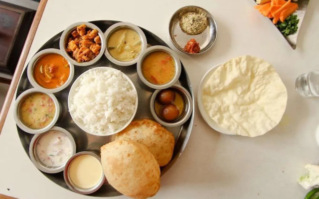 Hotel Ballal Residency