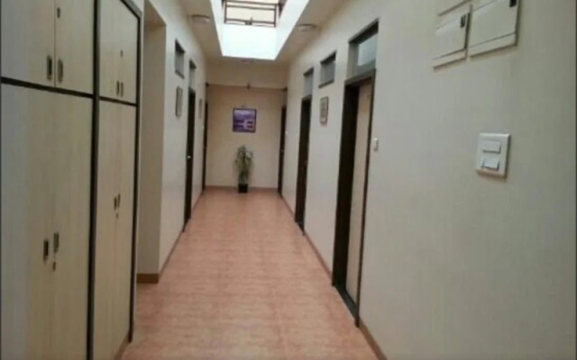 Hotel Rajmahal