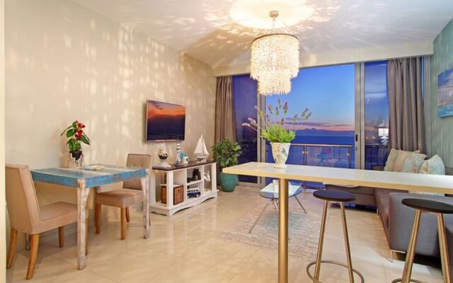 Infinity - Self-Catering