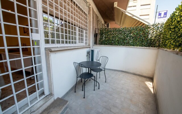 Casa Rosa Beige e Blu