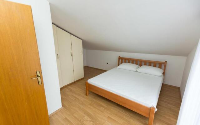 Apartments Bridic