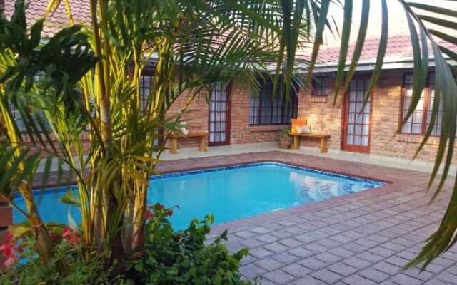 Pompano Guesthouse