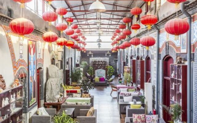Jinan Mountain and Sea Culture Hotel
