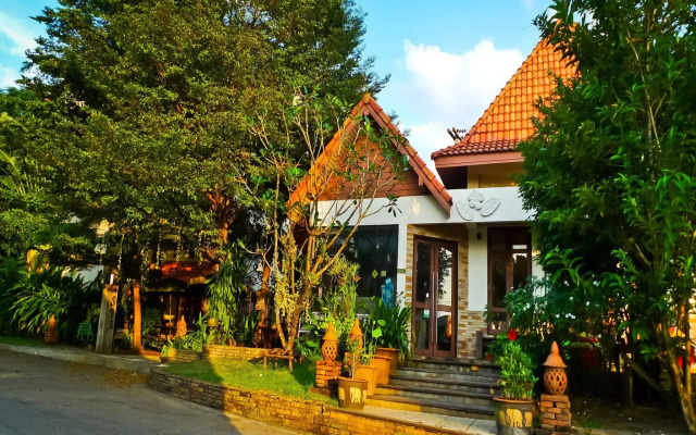 River Resort & Spa