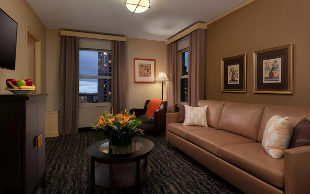 Executive Hotel Pacific