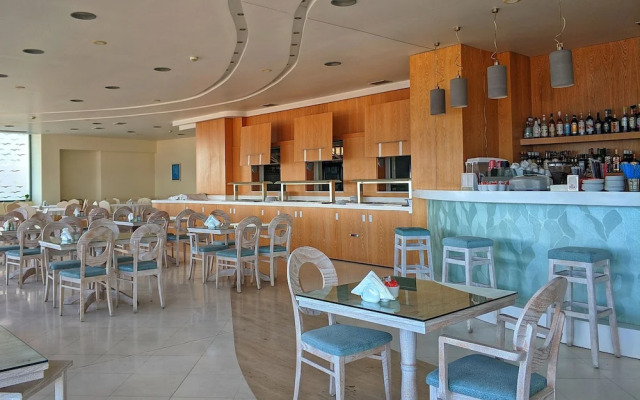 Aegean Blue Beach Hotel