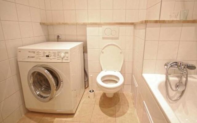 Apartments Stepanska 36