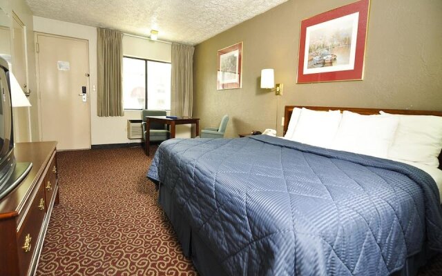 Travelodge Lake Erie Sandusky