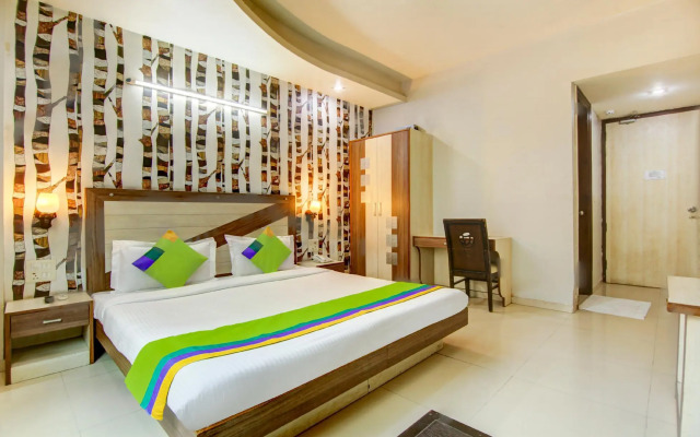 Treebo Rockwell Plaza