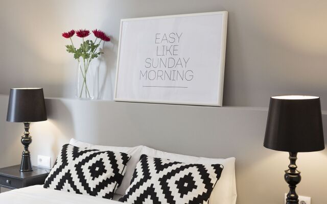 Royal Aribau Nextdoor