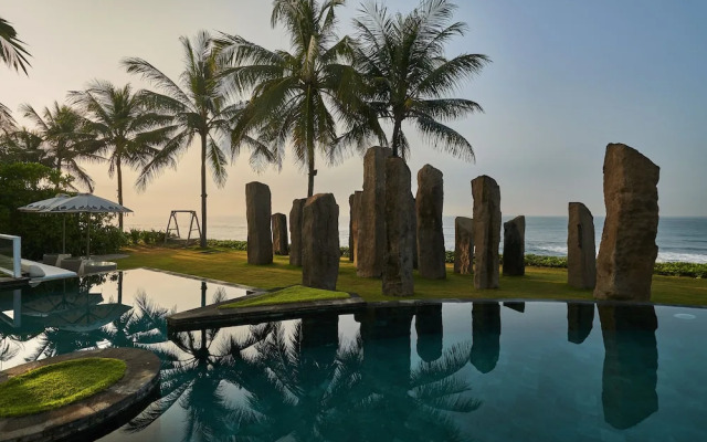 The Royal Purnama Art Suites & Villas