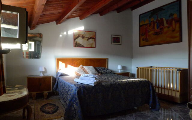 Seralcadio Bed & Breakfast and Holiday Apartments