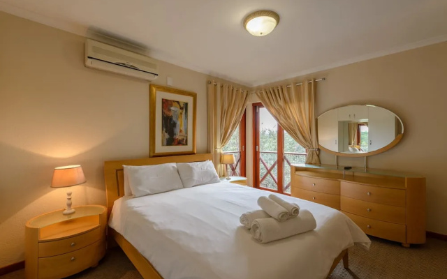 San Lameer Villa Rentals  10905