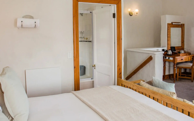 The Farmhouse Hotel