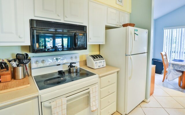 The Lakeside Beach 2 Bedroom Home