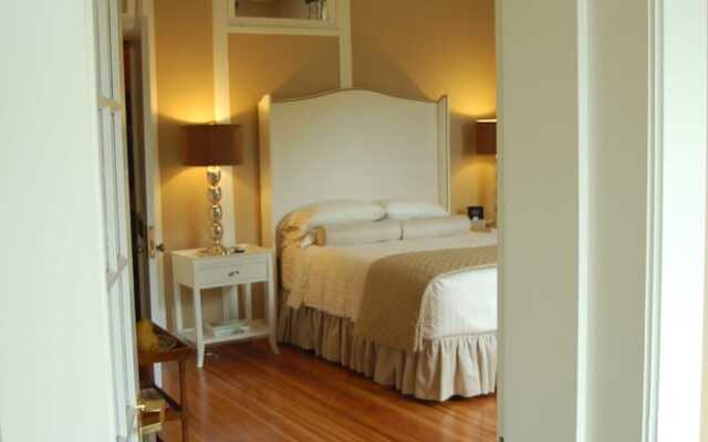 The Kings Daughters Inn