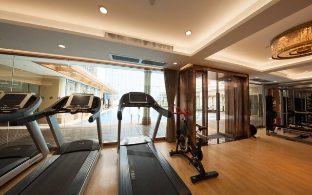 Zhuhai Charming Holiday Hotel