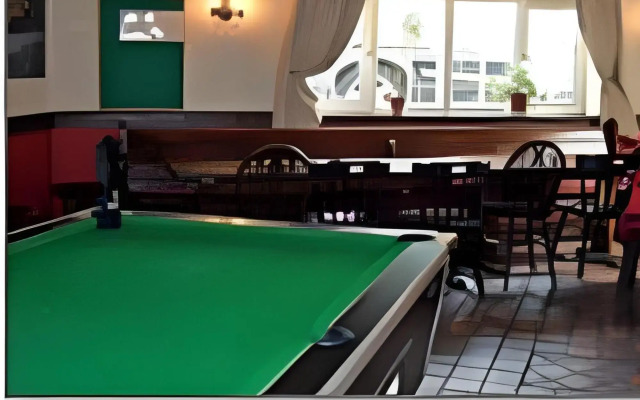 Glan Yr Afon Inn