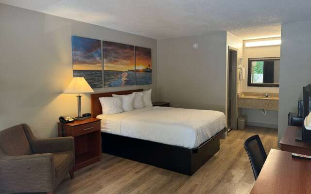 Days Inn by Wyndham Lake City I-10