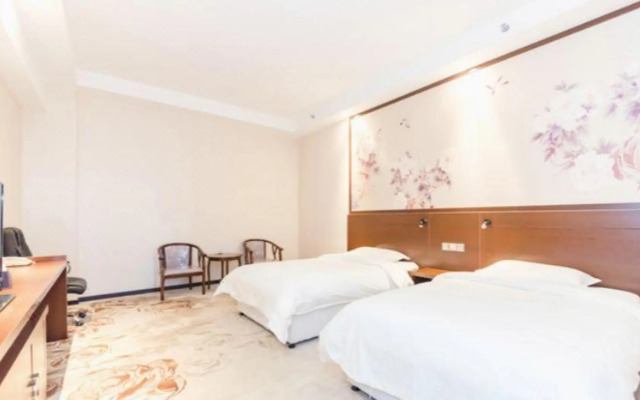 Joyful Rose International Hotel