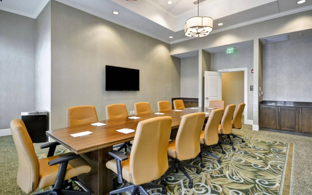 Hampton Inn & Suites Charleston Airport